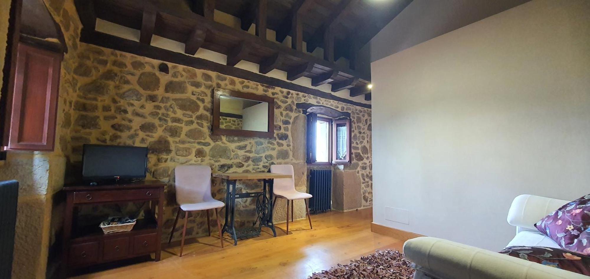 Fuente De Gueelo Guest House San Bartolome de Meruelo ภายนอก รูปภาพ