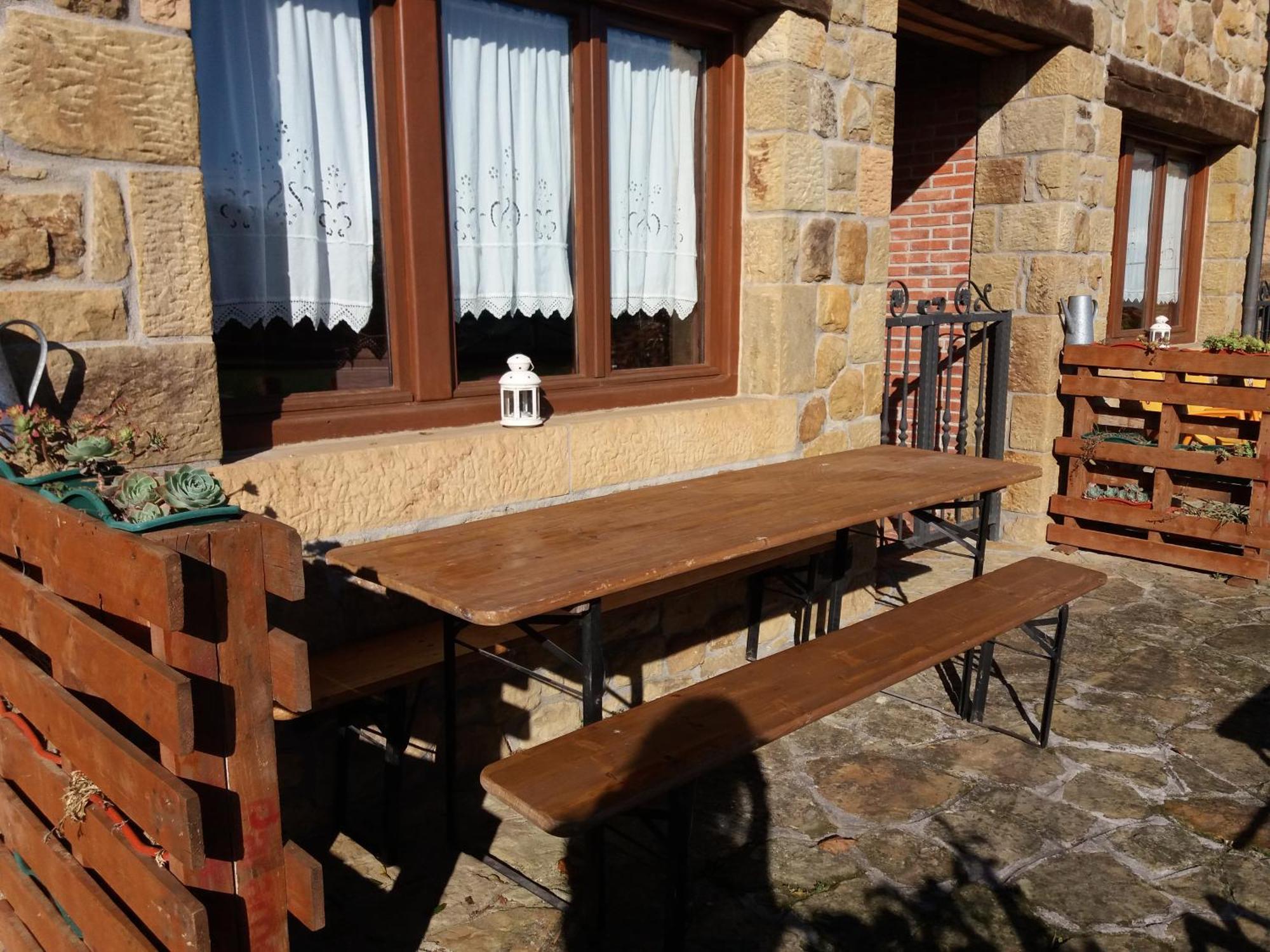 Fuente De Gueelo Guest House San Bartolome de Meruelo ภายนอก รูปภาพ