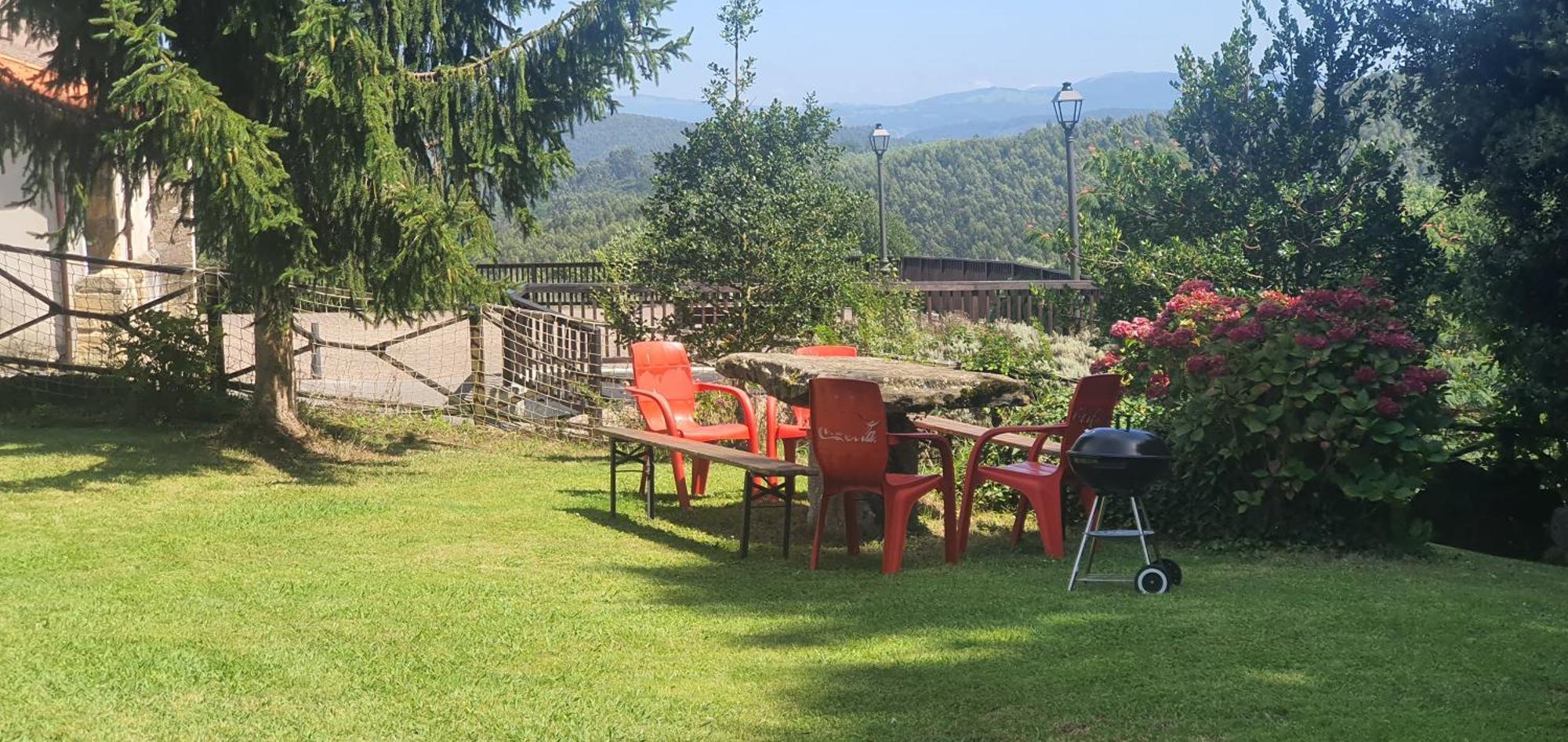 Fuente De Gueelo Guest House San Bartolome de Meruelo ภายนอก รูปภาพ