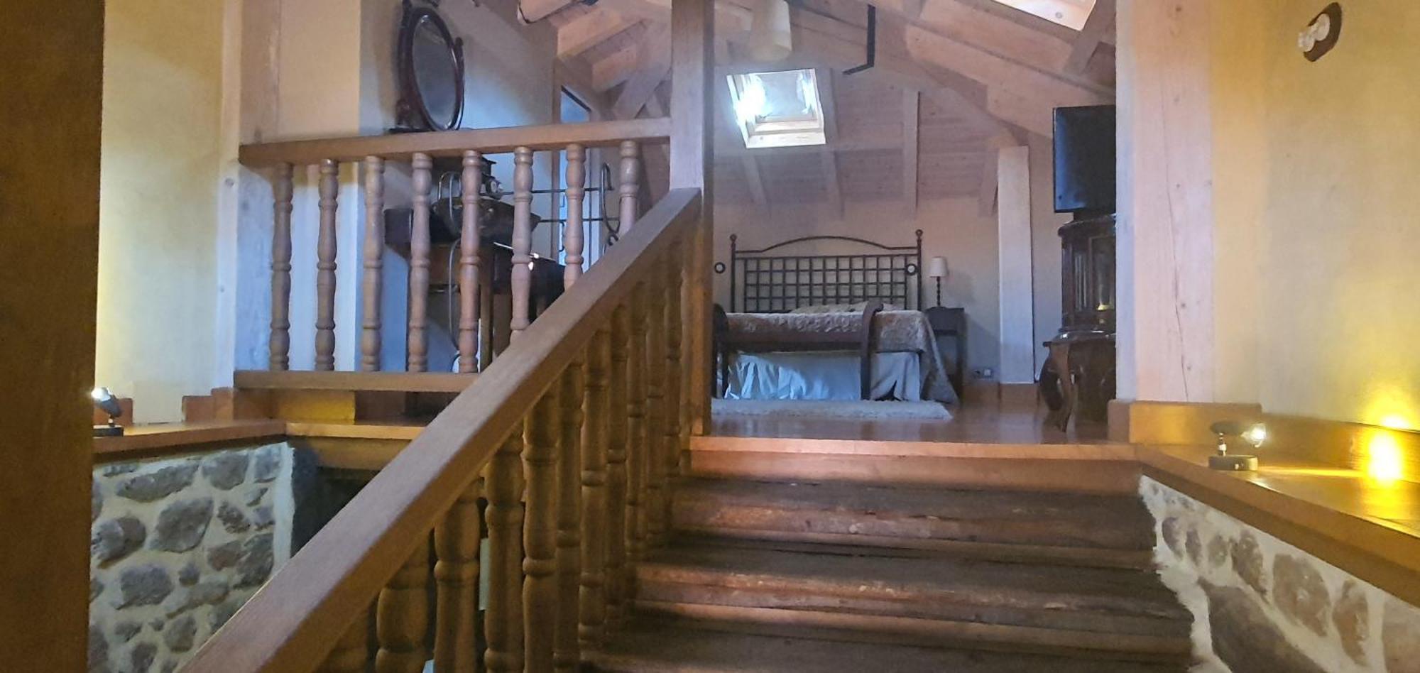 Fuente De Gueelo Guest House San Bartolome de Meruelo ภายนอก รูปภาพ
