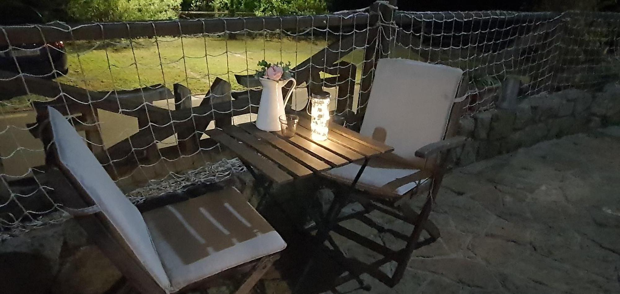 Fuente De Gueelo Guest House San Bartolome de Meruelo ภายนอก รูปภาพ